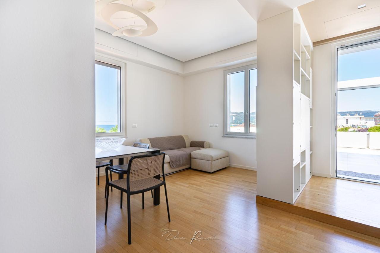 Casa Vacanze Vistamare Marinella di Sarzana Buitenkant foto